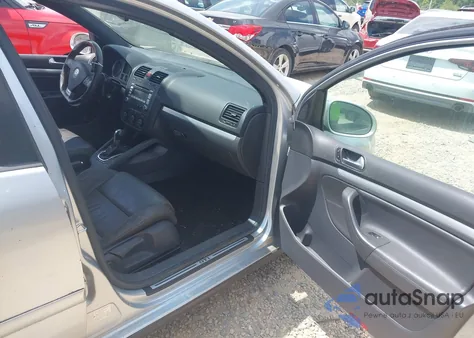 2007 Volkswagen Gti 4-Door z USA, uszkodzony, nr VIN WVWHV71K87W284093